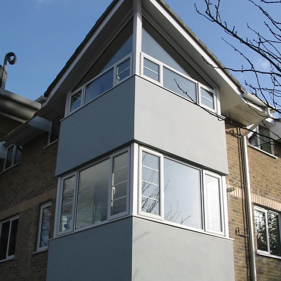 Bay Windows Elephant & Castle